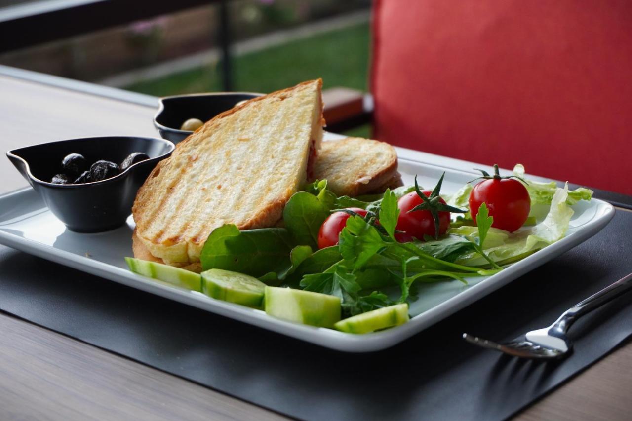 Reynabe Boutique Hotel Δεκελί Εξωτερικό φωτογραφία