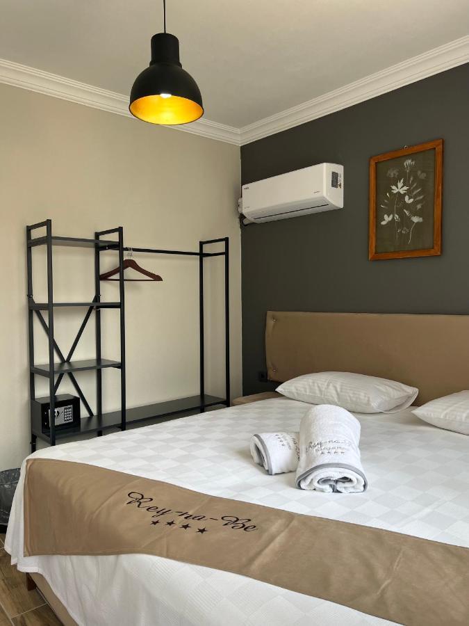 Reynabe Boutique Hotel Δεκελί Εξωτερικό φωτογραφία